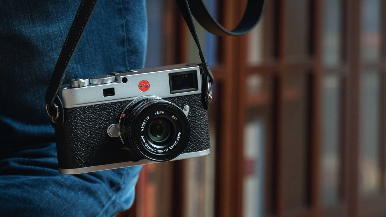 Leica M11