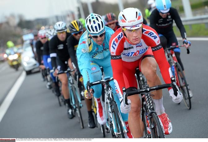 Katusha leads the chase