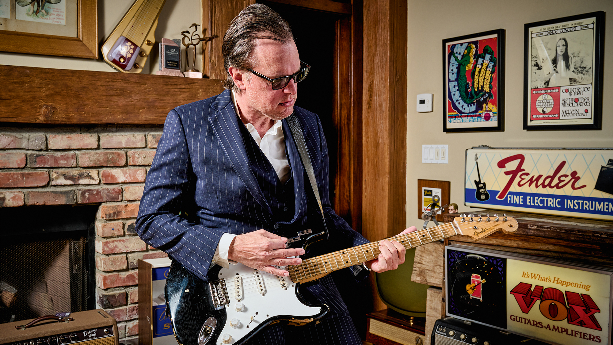 Joe Bonamassa cover and gear shoot - Nerdville - Laurel Canyon, LA