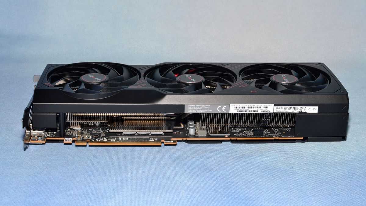Sapphire RX 7900 GRE Pulse photos and unboxing