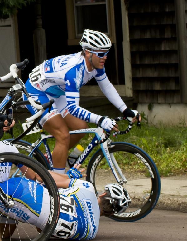 Zack Noonan (Bikereg) hits the deck.