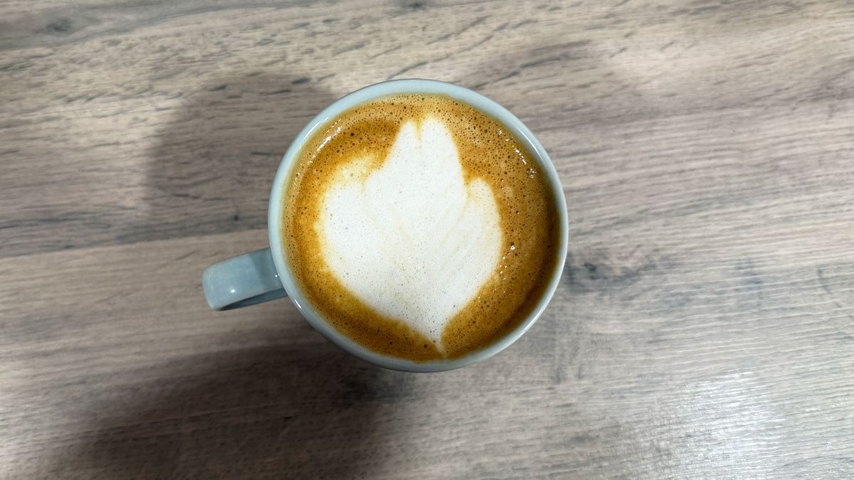 the casabrews ultra espresso machine in action