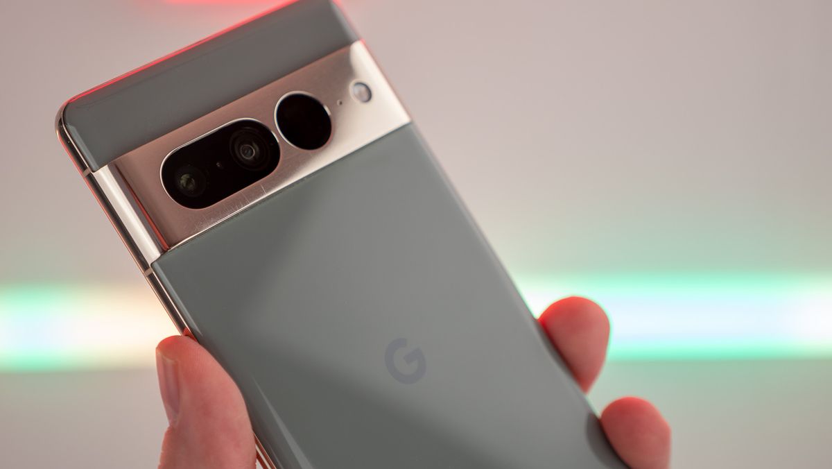 Google now sells Pixel phones at deep discounts with its new Certified Refurbished program