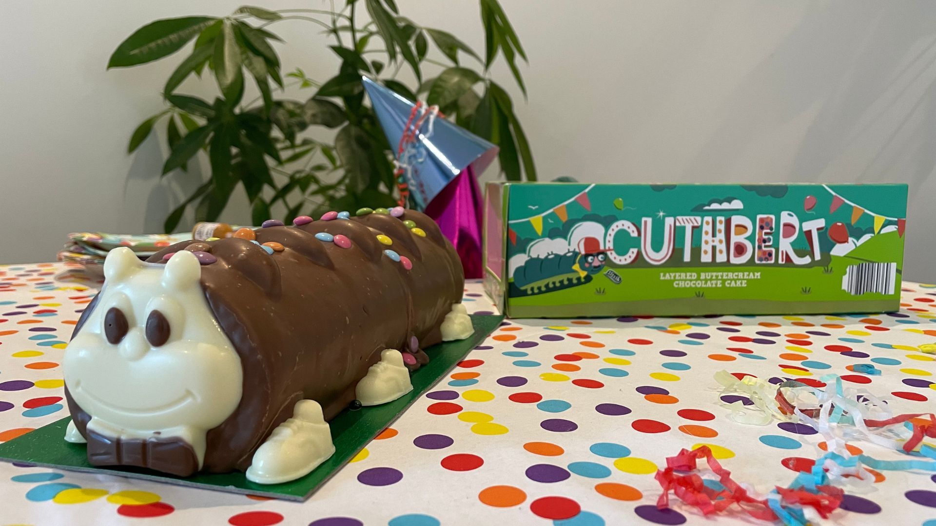 supermarket-caterpillar-cake-taste-test-waitrose-m-s-aldi-and-more