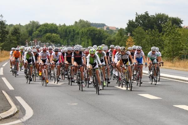 The bunch was happy to let Anne Samplonius (Canada) stay away initially on this longest stage of the 2010 Route de France.