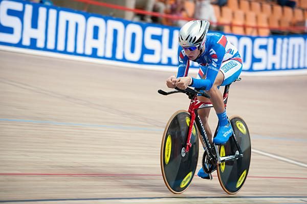 Konstantin Kuperasov (Russia) in the gold medal ride-off for the men's individual pursuit.