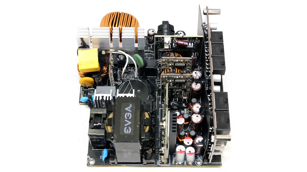 EVGA SuperNOVA 750 GT