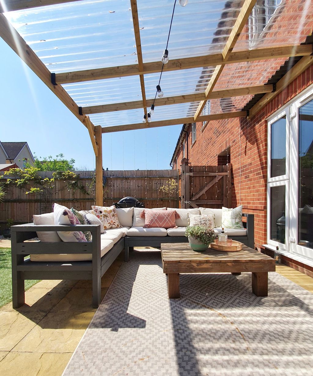How to waterproof a pergola: experts tips and ideas | Homebuilding