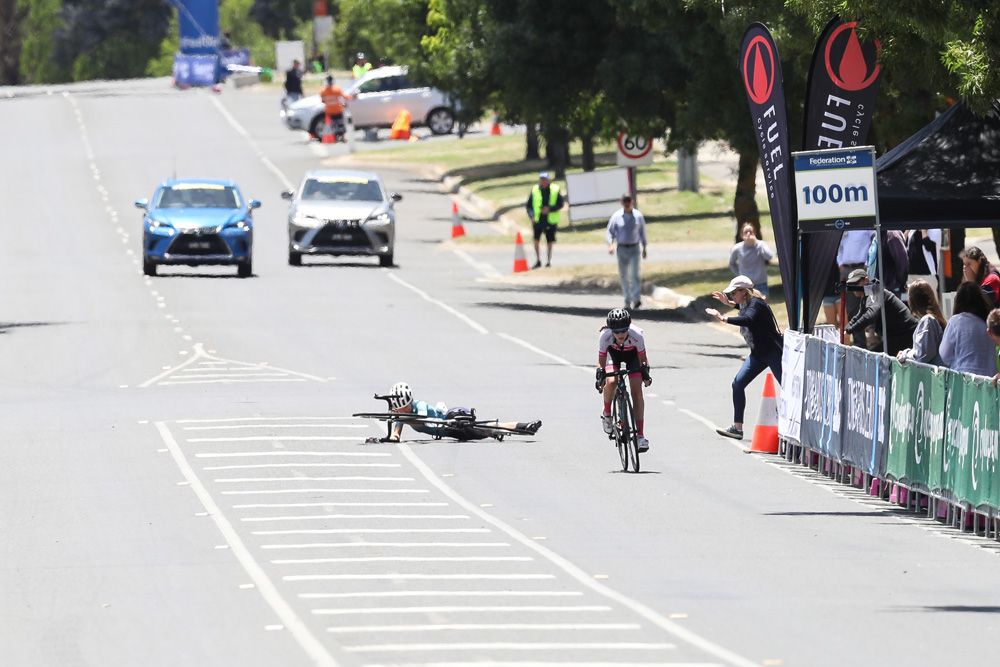 The moment Francesca Sewell crashed and thought she had lost the Australian women's junior road race title