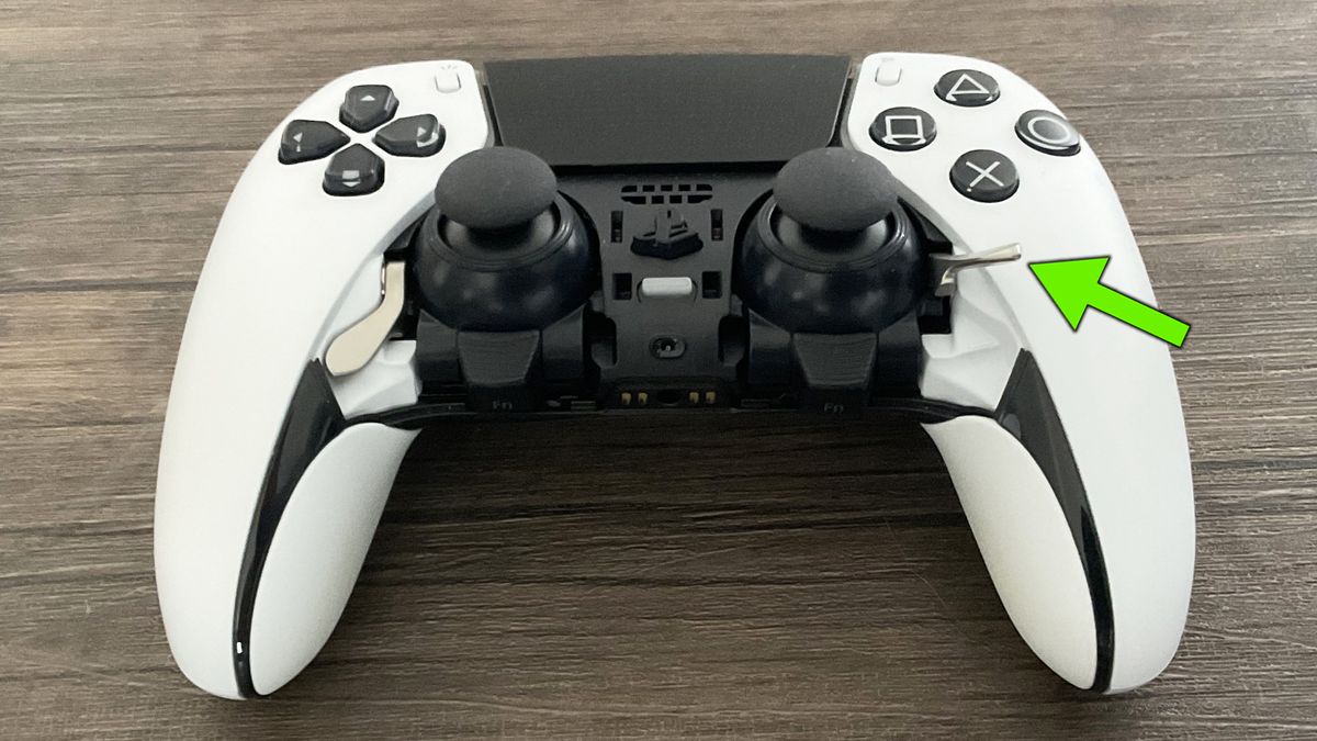 Replace The Analog Sticks On Your DualSense Edge PS5 Controller | Tom's ...