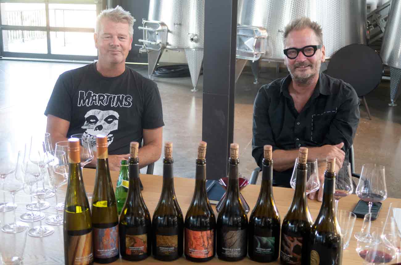 Viticulturist-Kurt-Simcic-and-winemaker-Shane-Munn-at-Martins-Lane-credit-Michaela-Morris.jpg