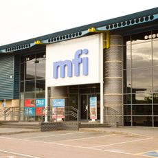 Old MFI store on retail park