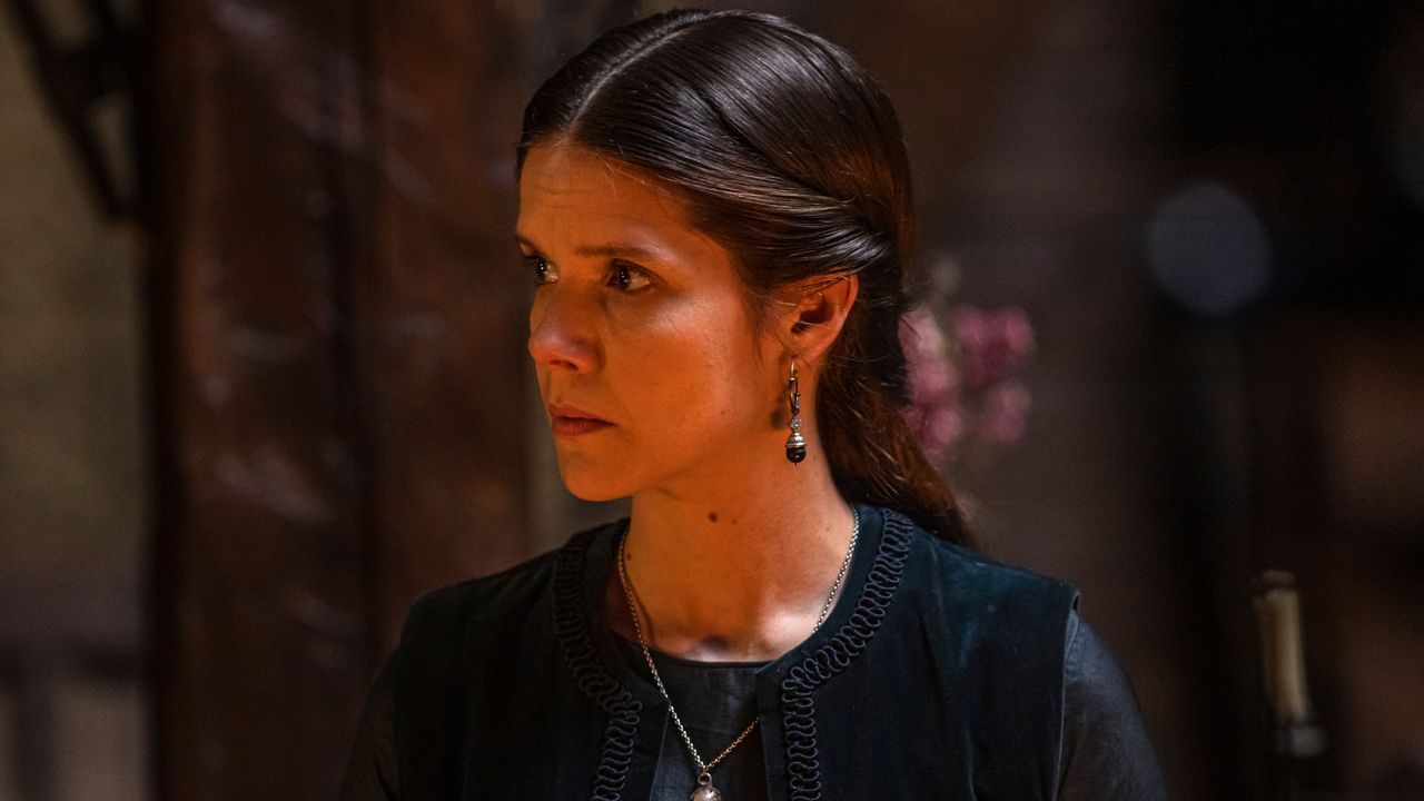 Lady Eadgifu in The Last Kingdom played by Sonya Cassidy