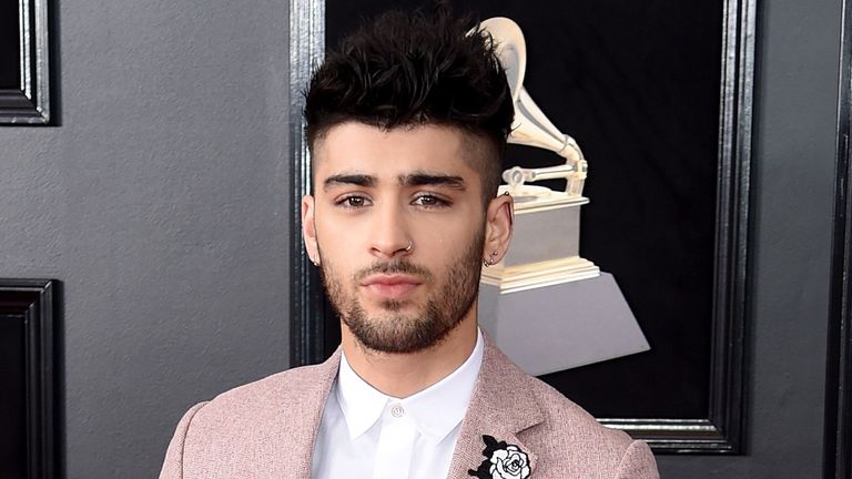 Hair, Facial hair, Face, Beard, Chin, Forehead, Hairstyle, Head, Eyebrow, Jaw,