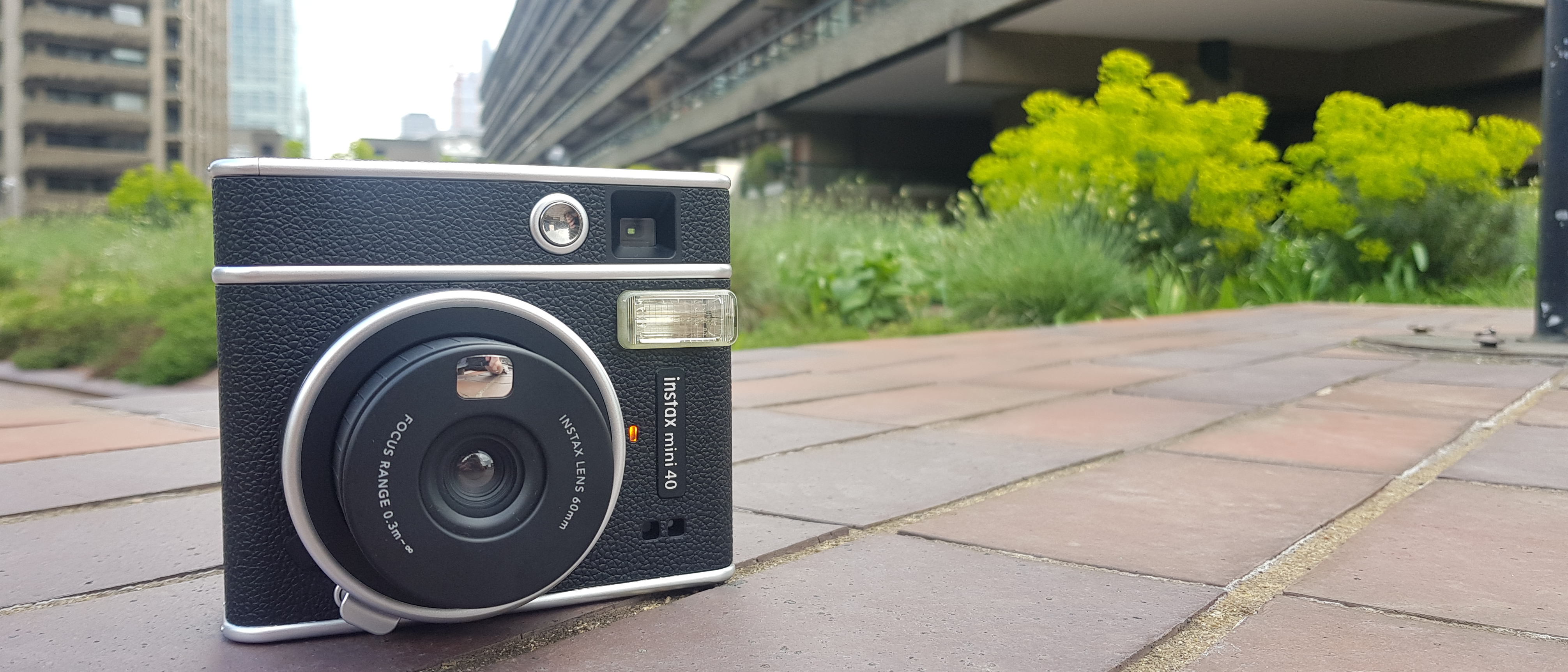 Hands-on with the new retro-chic Fujifilm Instax Mini 40: Digital  Photography Review