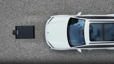 Porsche Cayenne charging plate