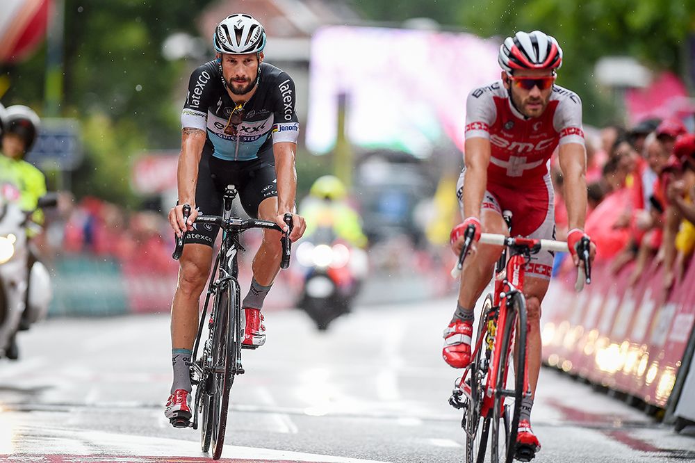 Tom Boonen (Etixx-Quickstep) rolls in