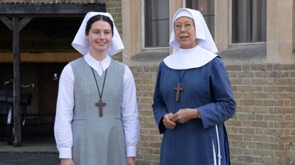 Sister Catherine (MOLLY VEVERS), Sister Julienne (JENNY AGUTTER)