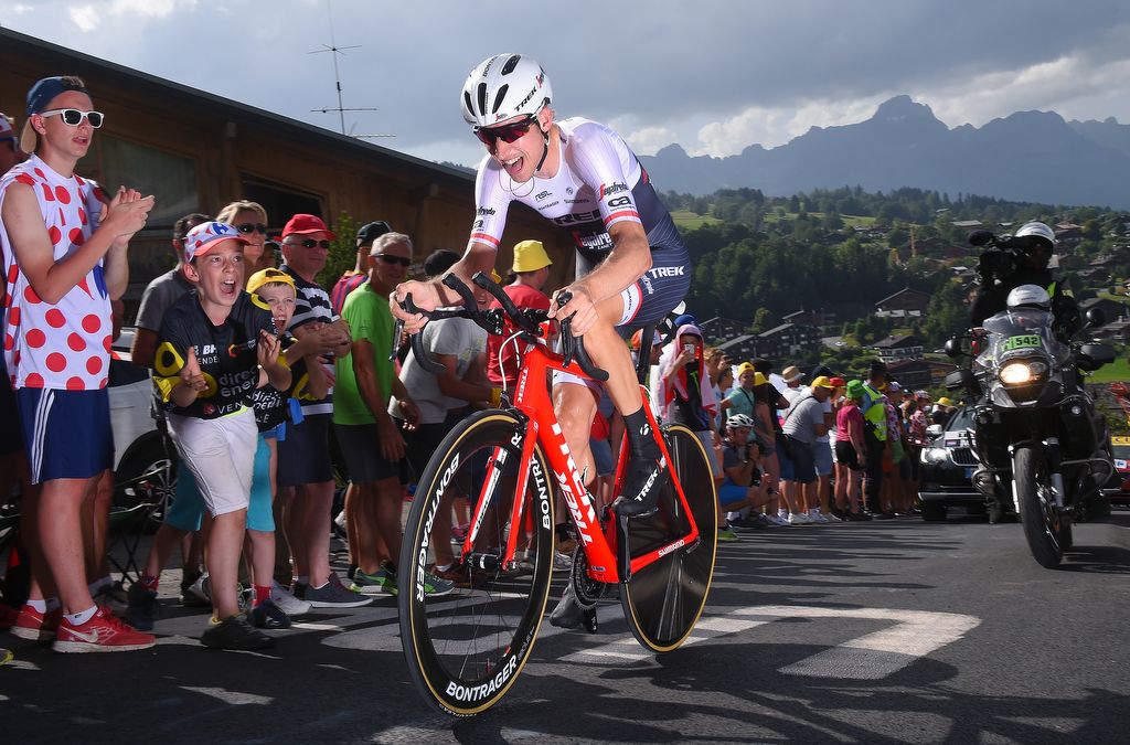 Bauke Mollema (Trek-Segafredo) pushes through the pain boundary