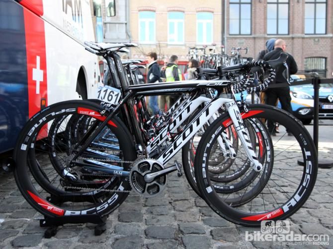 A mix of Scott Foils and Addicts for the IAM Cycling squad at Scheldeprijs