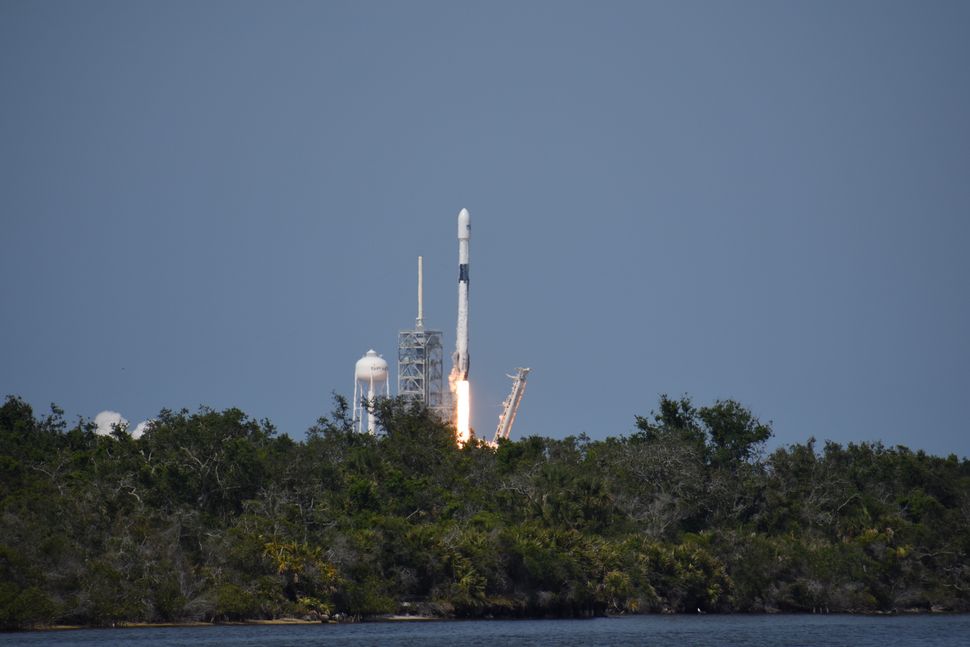 SpaceX's 1st 'Block 5' Rocket A Tale of 2 Launches Space