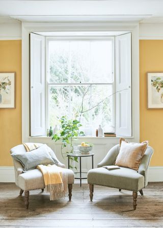 country living room ideas - yellow living room
