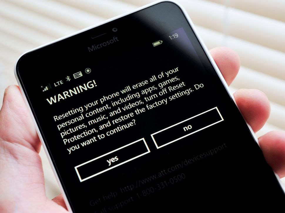 Yes, you should do a hard reset for the best Windows 10 Mobile ...