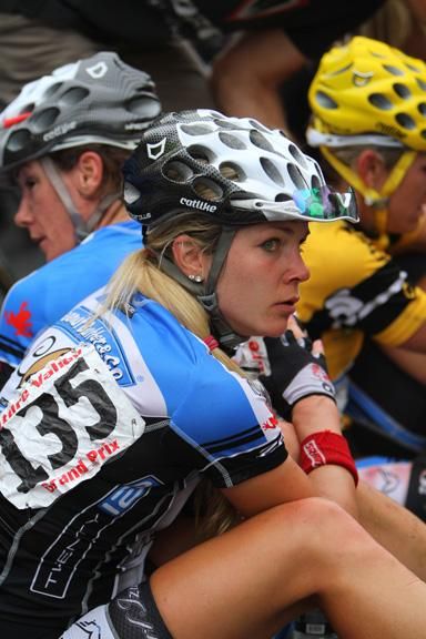 Riders waiting for the start.