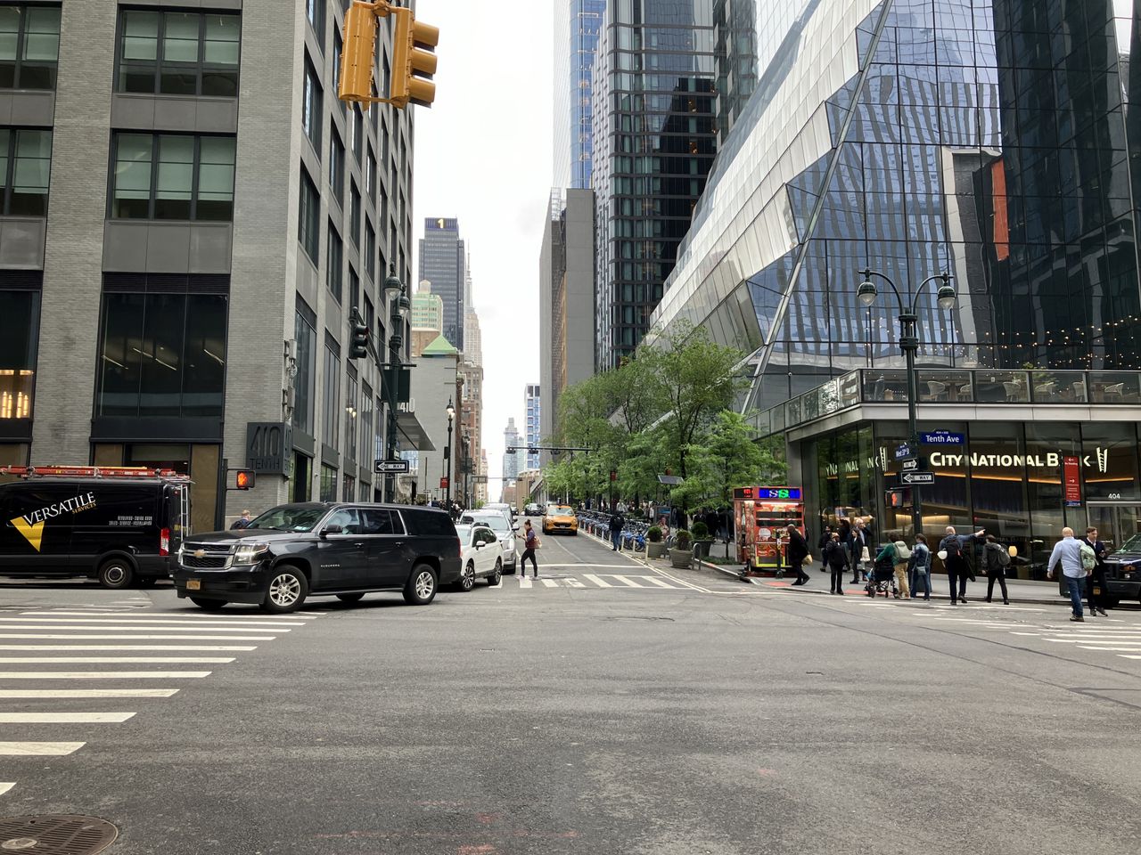 Google Pixel 8a dynamic range sample.