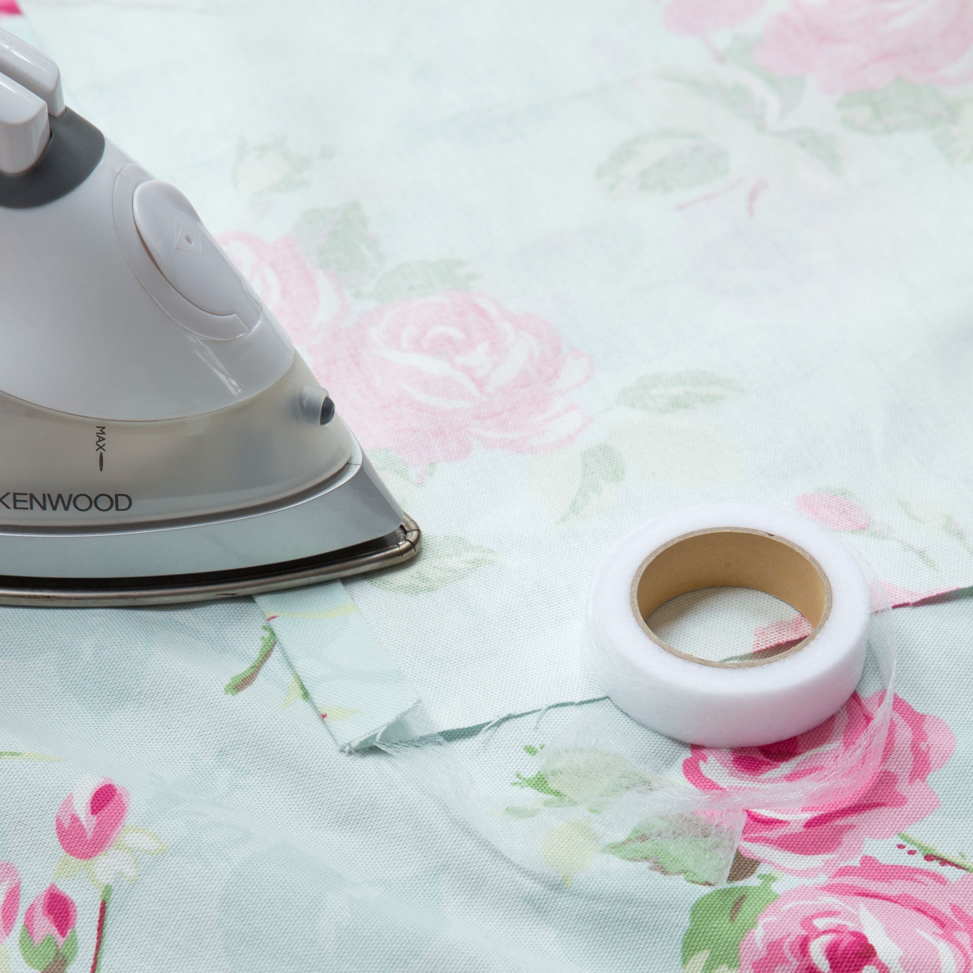How to shorten curtains with and without a sewing machien | Ideal Home