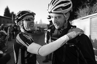 Nick Craig congratulates Paul Oldham, Cyclo-Cross National Championships 2011