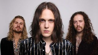 Tyler Bryant & The Shakedown