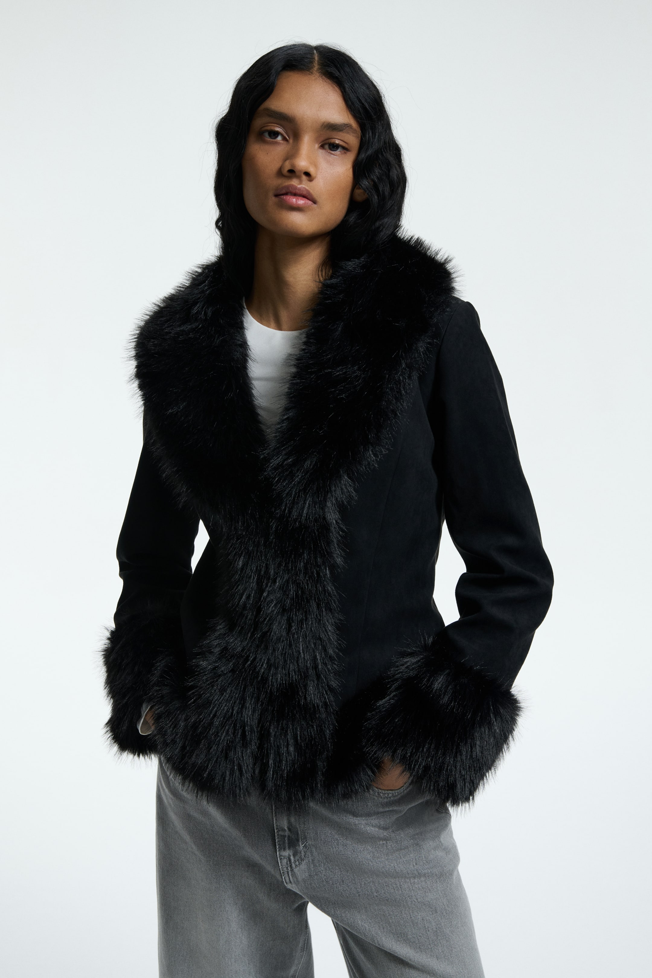 Fluffy-Trimmed Jacket - Black