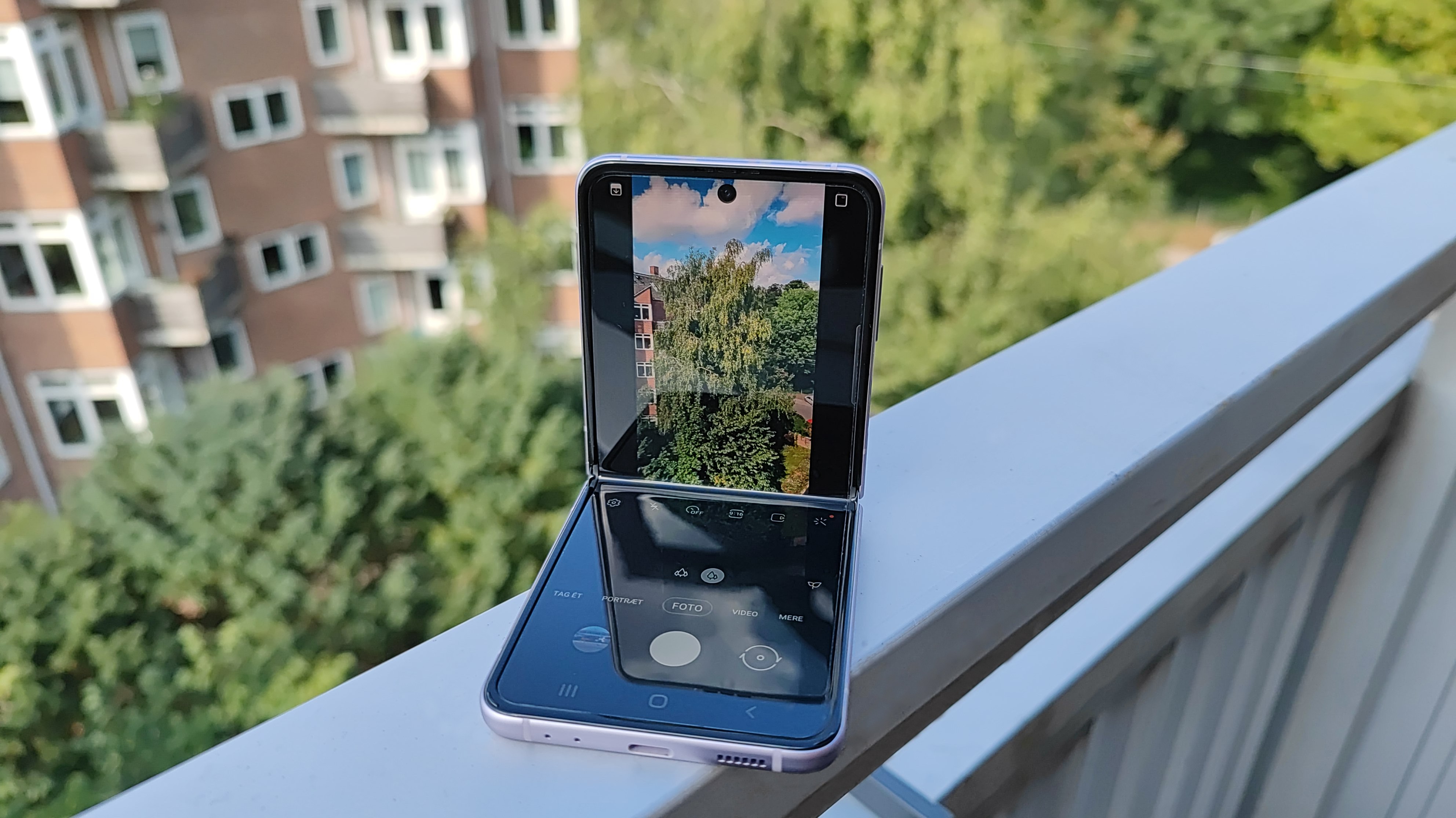 Galaxy z flip4. Samsung z Flip 4. Samsung Galaxy Flip 4. Galaxy z Fold 4 и z Flip 4. Самсунг галакси z Flip 4.