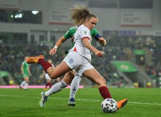 Georgia Stanway playing football for the lionesses