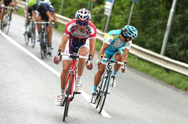 Katusha's Alberto Losada pushes the pace