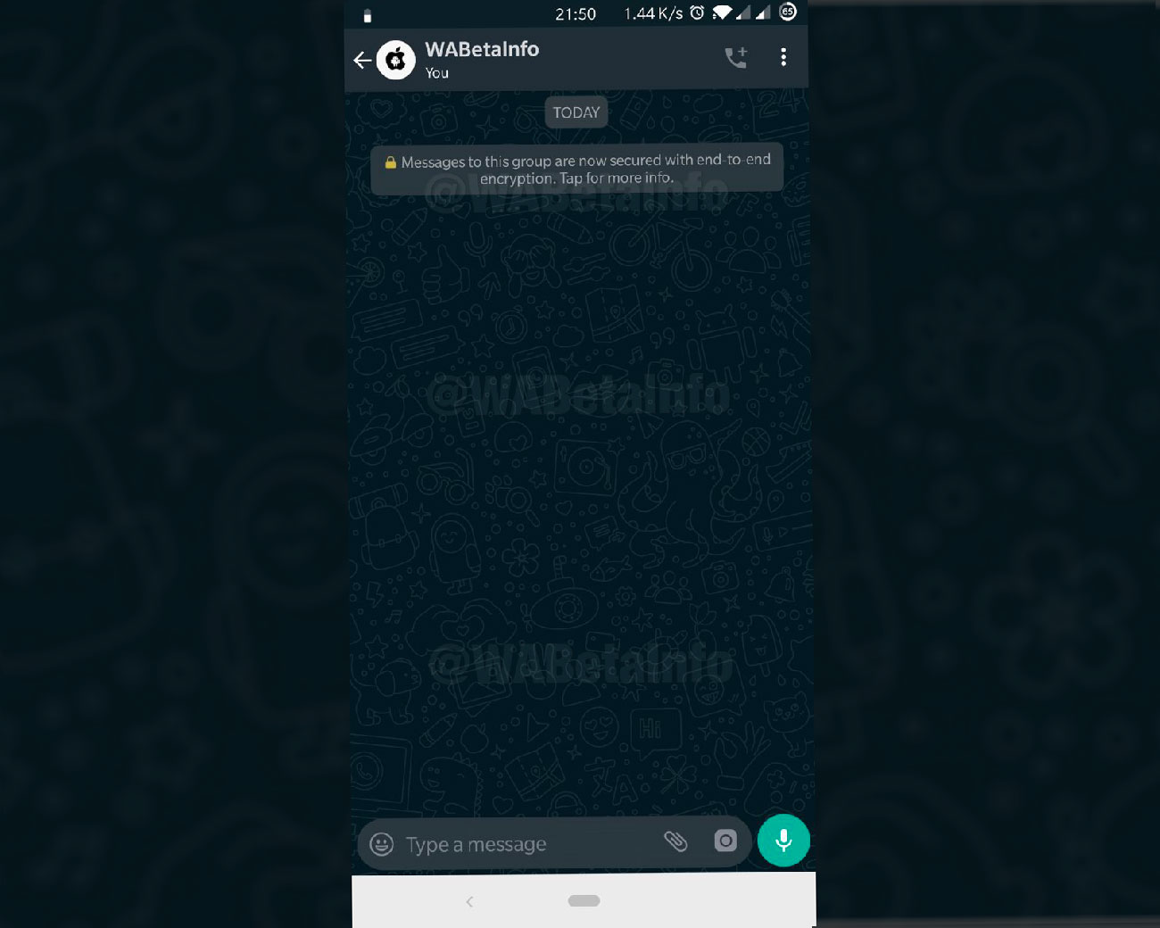 WhatsApp dark mode