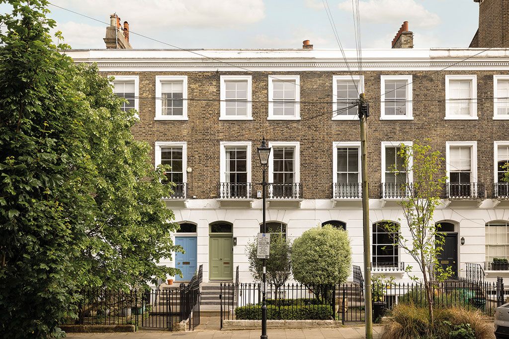 Houses for sale with barbecues: Ellington Street, London, N7