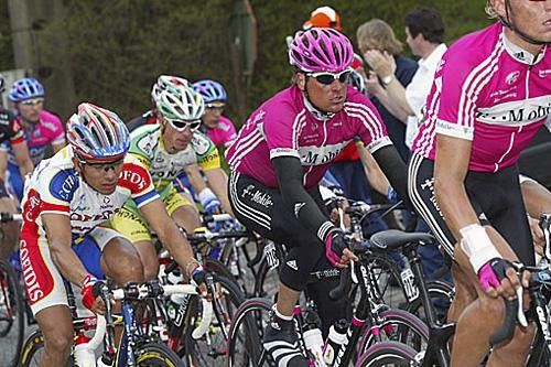 Jan Ullrich (T-Mobile) in the peloton