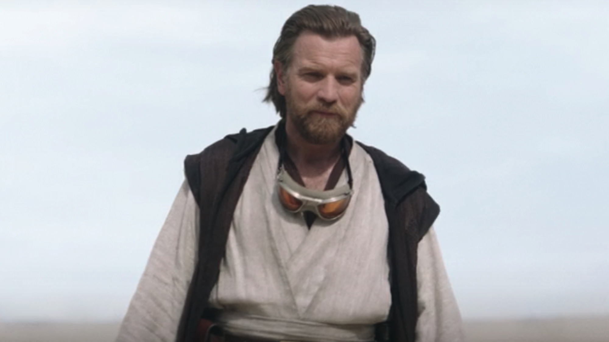Ewan McGregor as Obi-Wan in the desert in the finale of Obi-Wan Kenobi