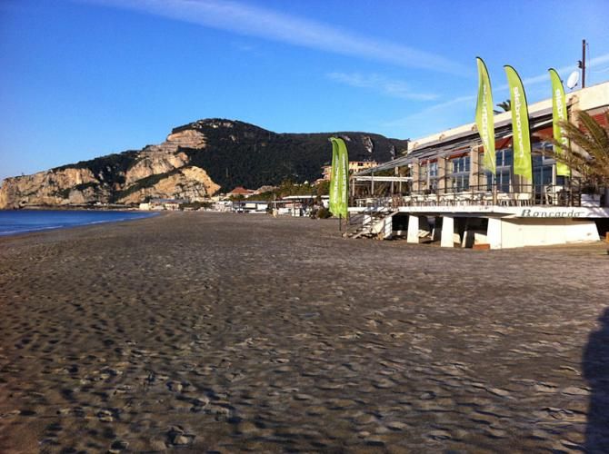 In Finale Ligure, the mountains come right down to the Mediterranean Sea