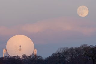astronomy photographer of the year moonrise over jodrell bank