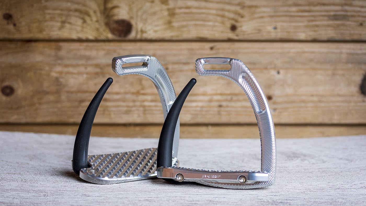 Jin Air stirrups review