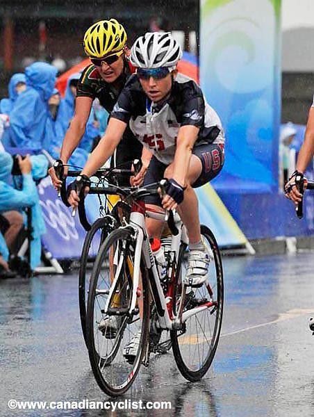 Amber Neben (USA) finishes