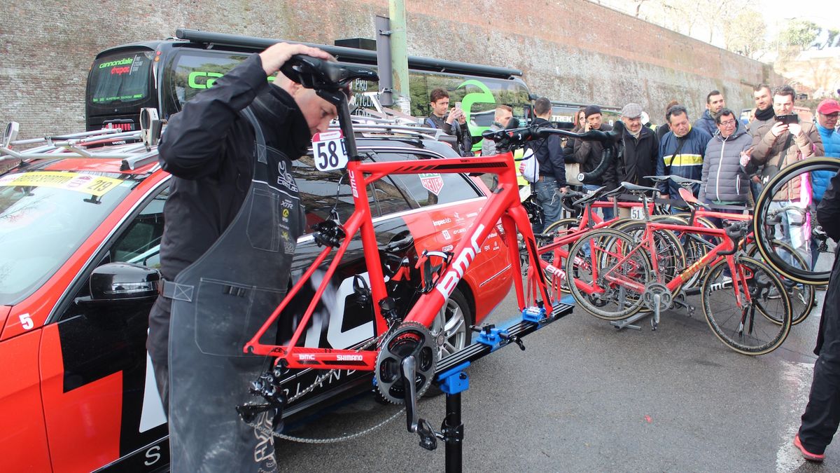 The BMC mechanics had the bikes clean in no time