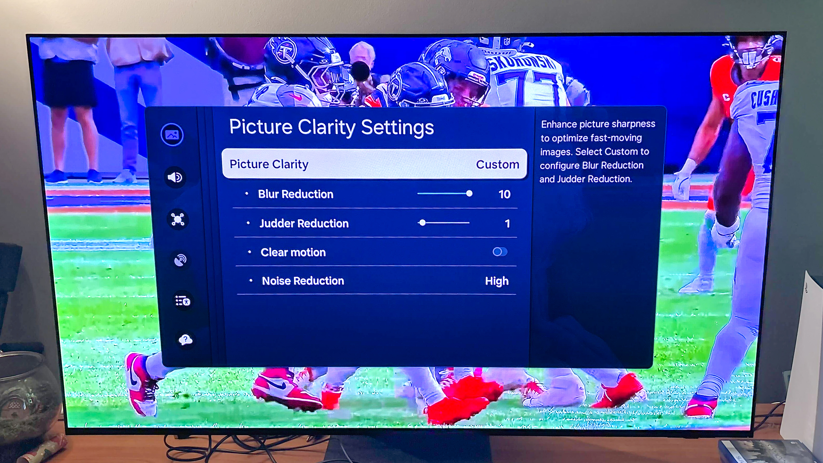 A Samsung S95D OLED's motion smoothing menu.