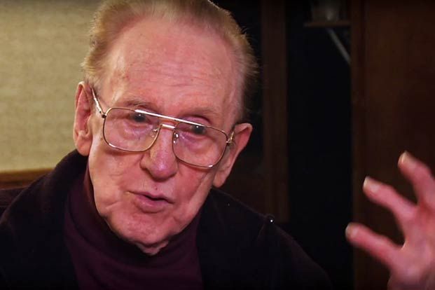 Watch Les Paul Reveal Why He Never Liked the Gibson SG | Guitar World