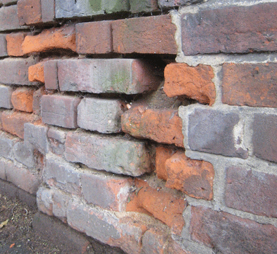 Brick-decay-caused-by-cement