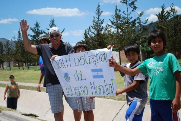 Local fans have been flocking to the Tour de San Luis