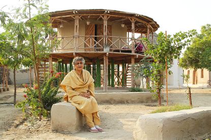 yasmeen lari's Zero Carbon Women Centre on Bamboo Stilts, Moak Sharif, Tando Allahyar, Sindh–2011 © Heritage Foundation of Pakistan 